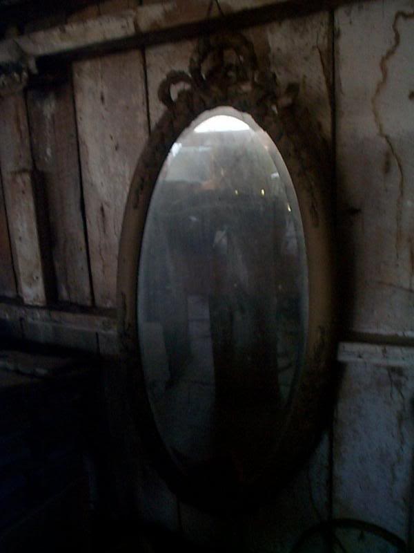 Dusty_Mirror